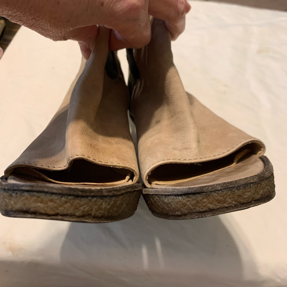 SOLD. 37 BRUNELLO CUCINELLI Italian $1250 bootie heel - Picture 8 of 13